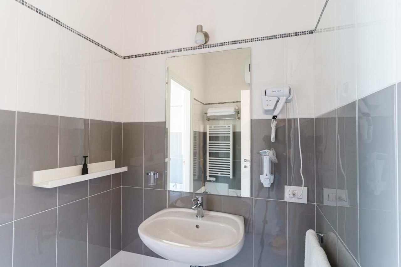 Aparthotel Le Marine Бишелье Экстерьер фото